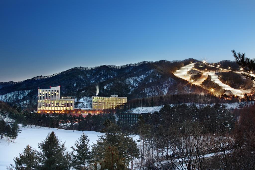 Hanwha Resort Пхьончхан Екстер'єр фото